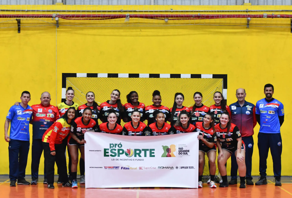 AECB em busca da classificação para a final do Estadual de Handebol