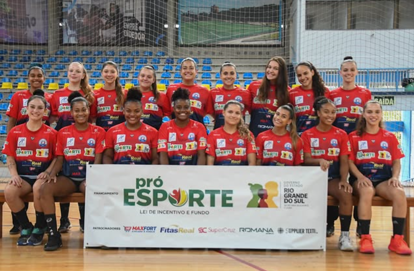 AECB estreia neste domingo na Liga Nacional de Handebol